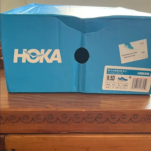 Hoka Teal and White Athletic Shoes - Picture 2 of 7